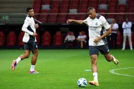 这次坐镇主 这次坐镇主